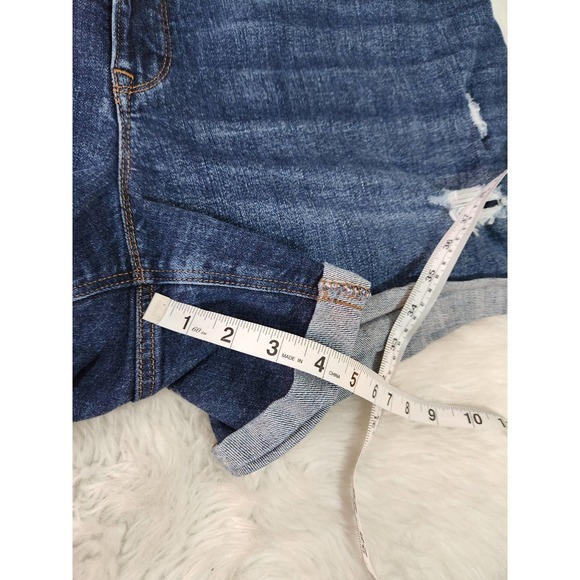 Old Navy Women's Blue High Rise Distressed Boyfriend Jeans Shorts Size 22 Plus - Picture 7 of 7